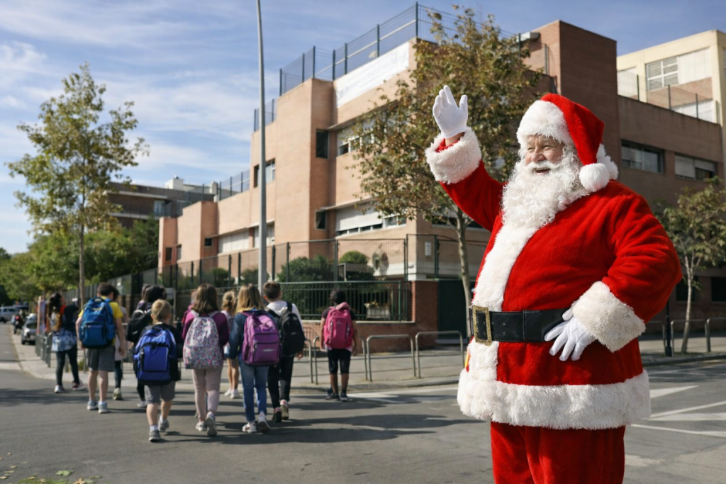 Ens acompanya i acomiada el Pare Noel al Frangoal